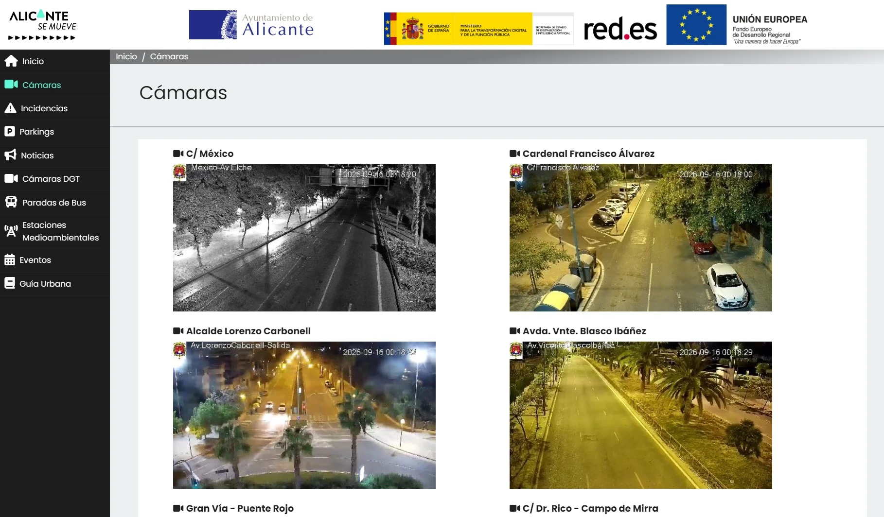 Pantalla de visualización en tiempo real de cámaras de tráfico urbanas